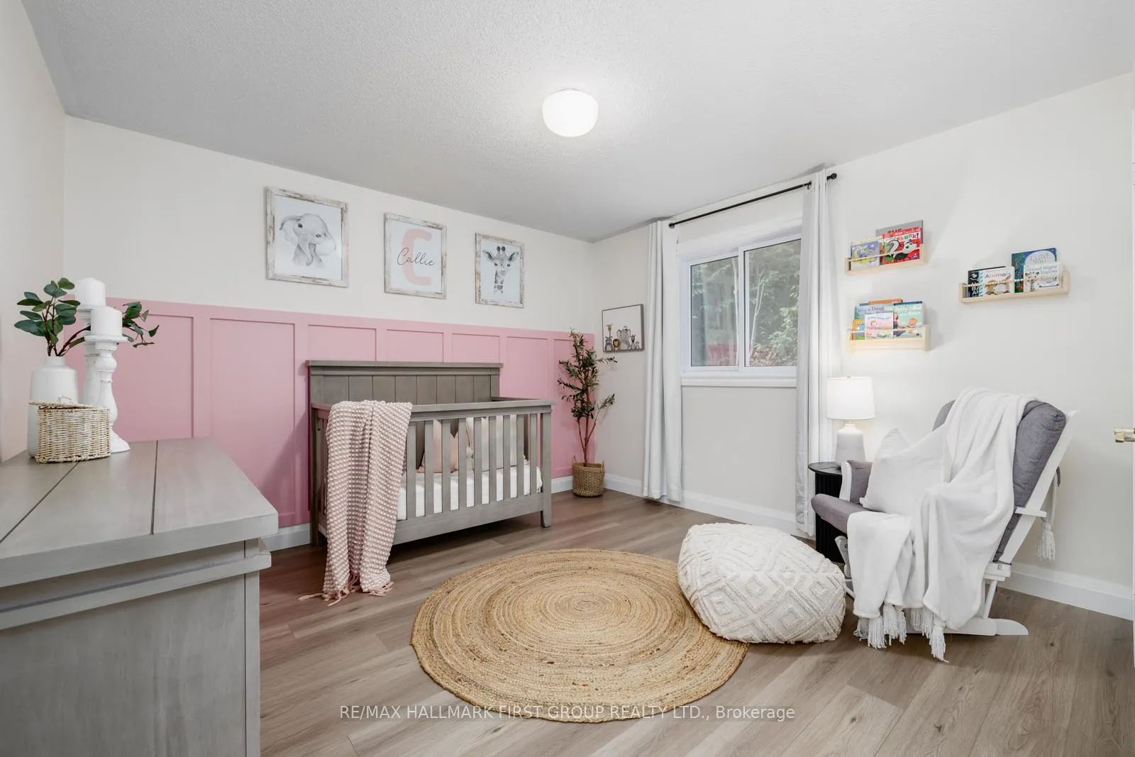 Photo 23 of 127 Rhonda Boulevard, Clarington, Bowmanville — HOMEH