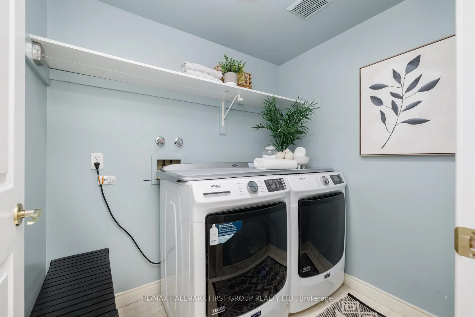Photo 34 of 127 Rhonda Boulevard, Clarington, Bowmanville — HOMEH
