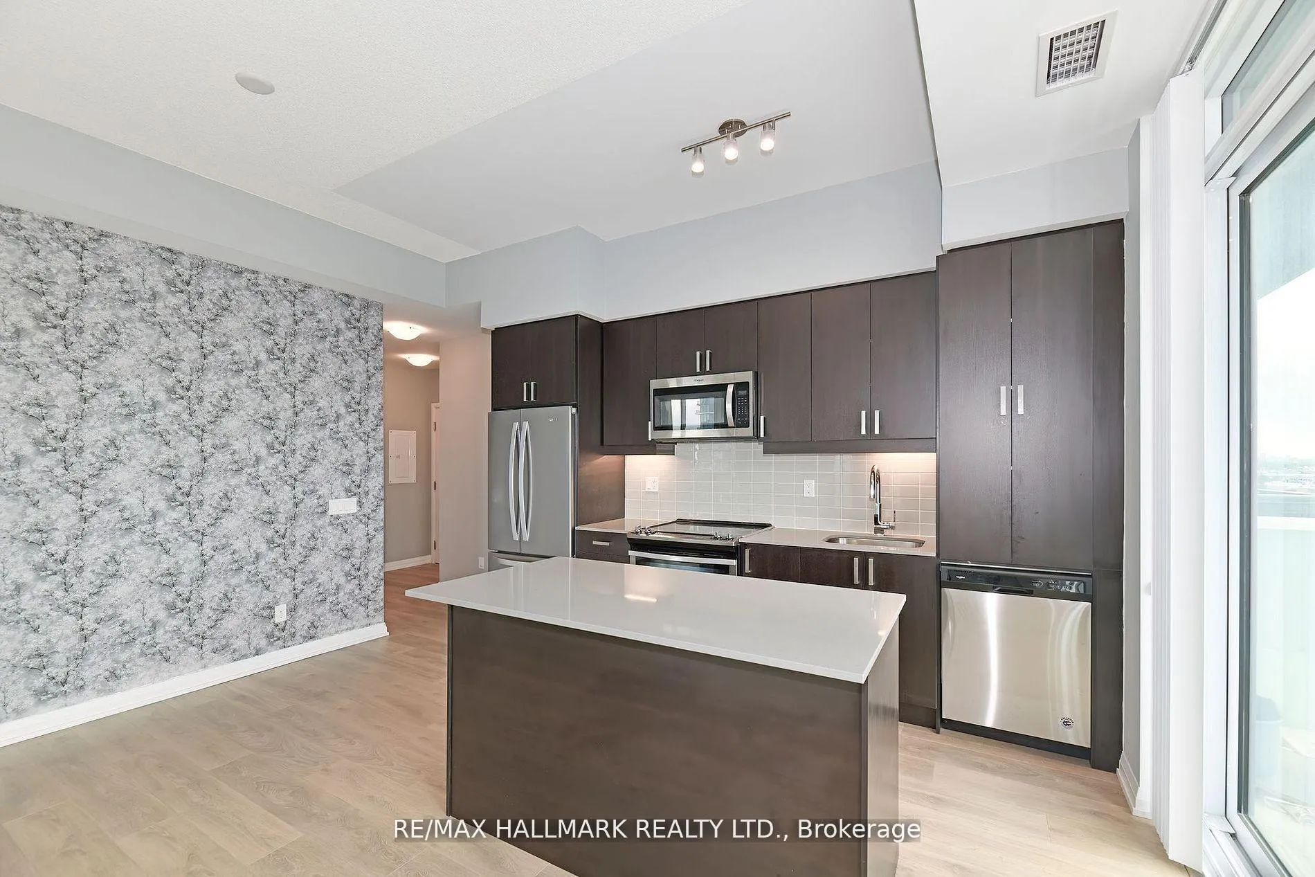 Photo of Unit 906, 7895 Jane Street
