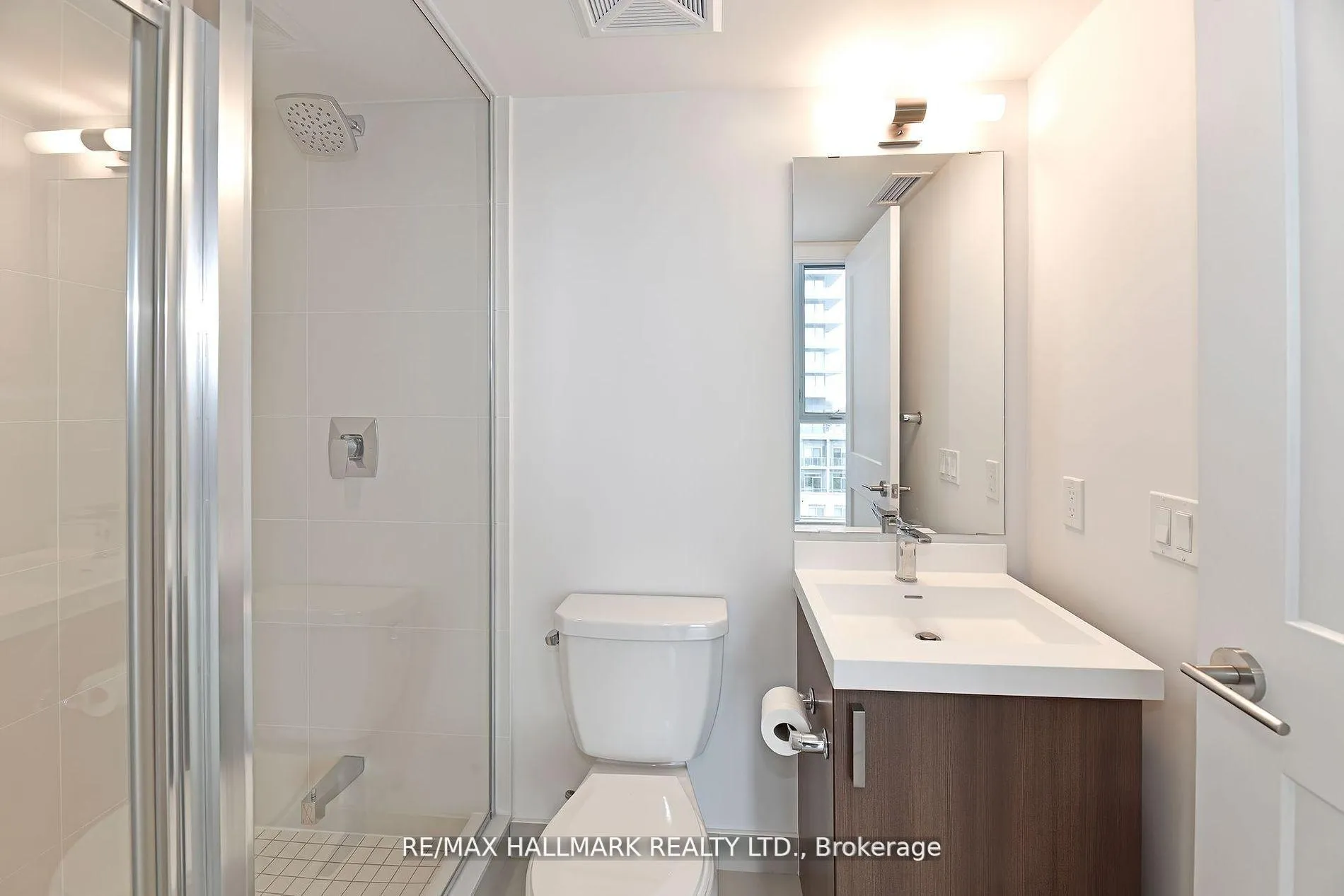 Photo 12 of Unit 906, 7895 Jane Street, Vaughan, Concord — HOMEH