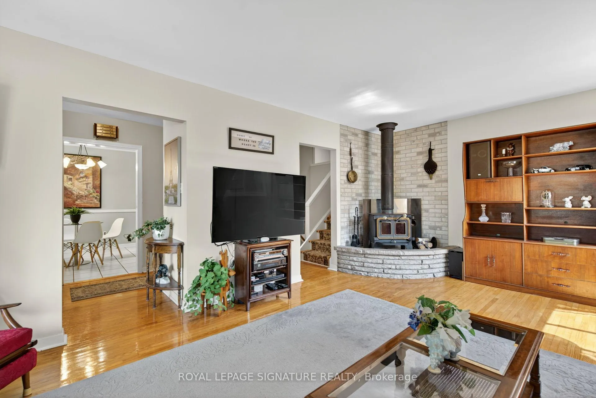 Photo 7 of 3 Samson Crescent, Scarborough, Woburn — HOMEH