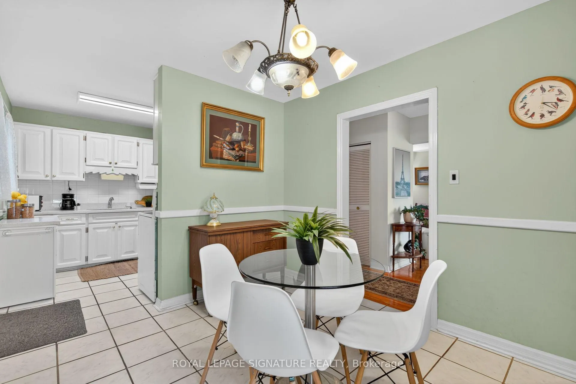 Photo 15 of 3 Samson Crescent, Scarborough, Woburn — HOMEH