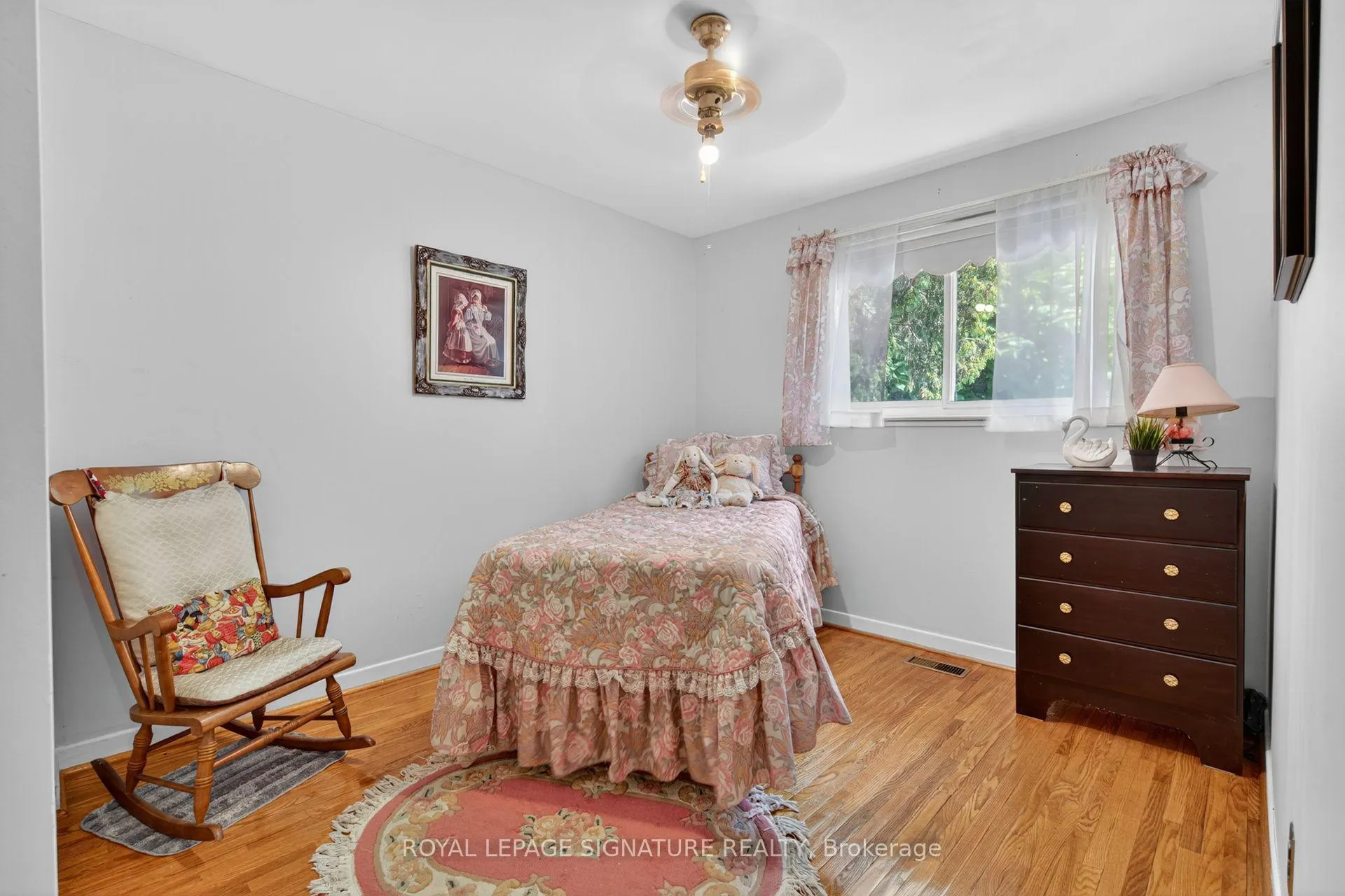 Photo 21 of 3 Samson Crescent, Scarborough, Woburn — HOMEH