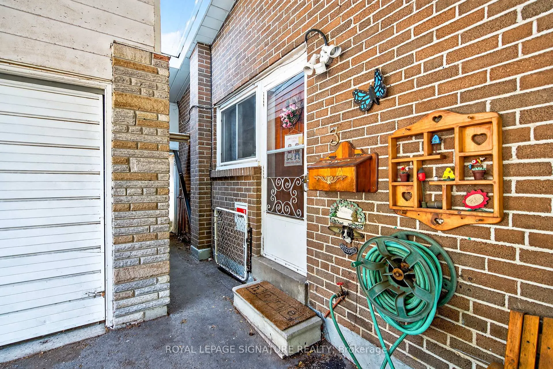 Photo 28 of 3 Samson Crescent, Scarborough, Woburn — HOMEH