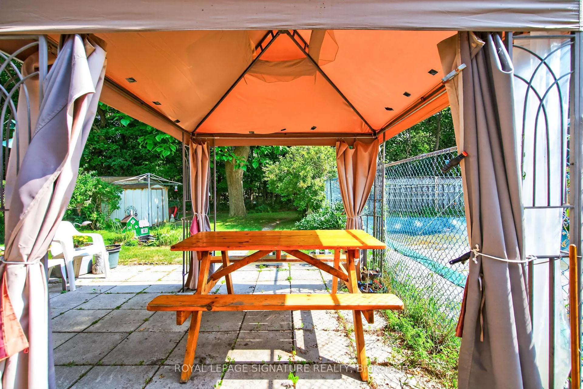 Photo 31 of 3 Samson Crescent, Scarborough, Woburn — HOMEH