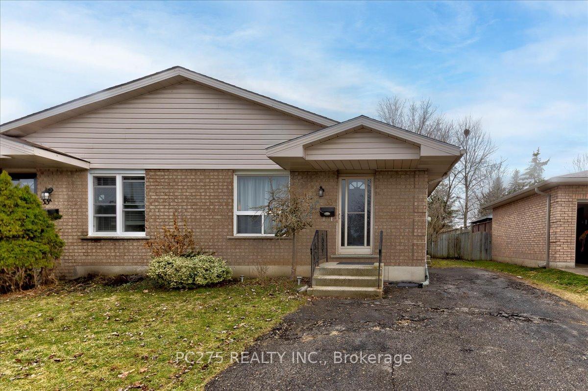 Photo 1 of 33 Northville Drive, Brant, Paris — HOMEH