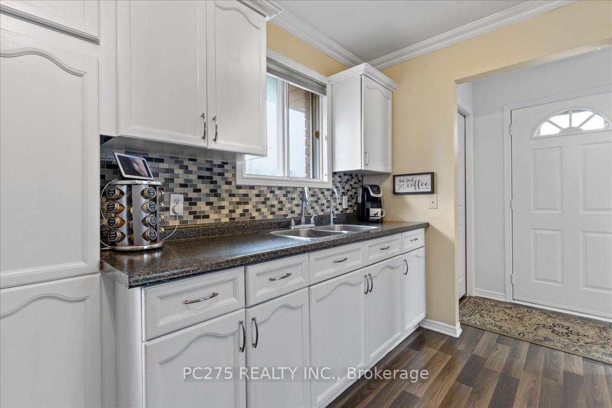 Photo 13 of 33 Northville Drive, Brant, Paris — HOMEH