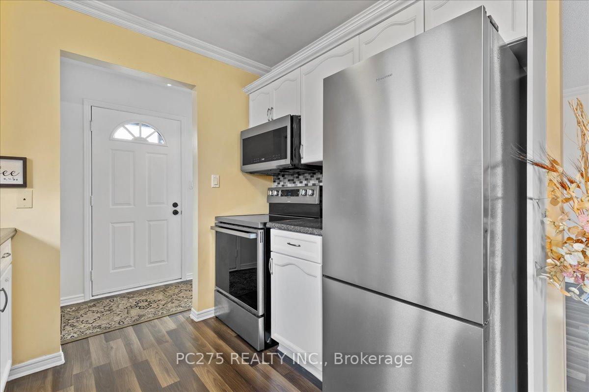 Photo 14 of 33 Northville Drive, Brant, Paris — HOMEH