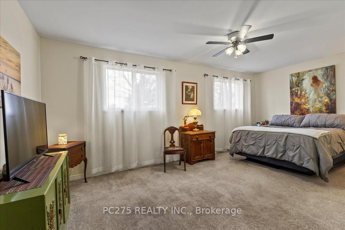 Photo 20 of 33 Northville Drive, Brant, Paris — HOMEH
