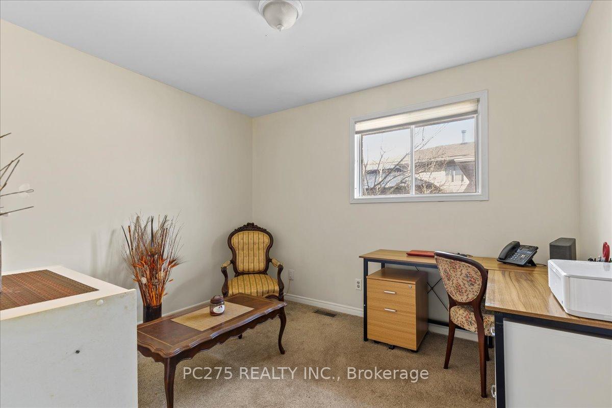 Photo 23 of 33 Northville Drive, Brant, Paris — HOMEH