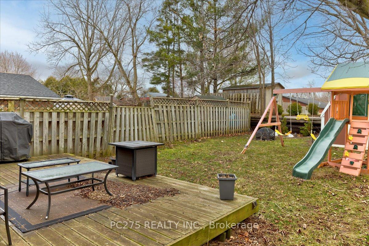 Photo 32 of 33 Northville Drive, Brant, Paris — HOMEH
