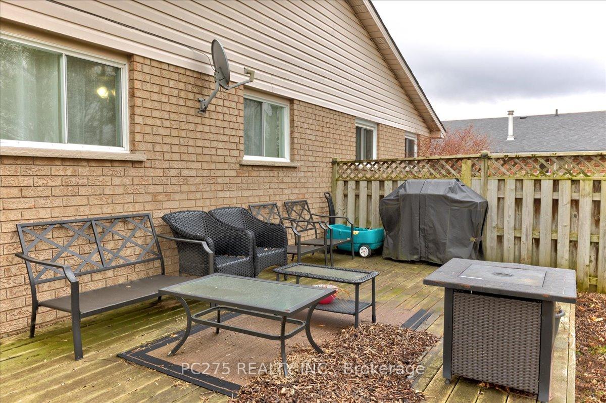 Photo 33 of 33 Northville Drive, Brant, Paris — HOMEH