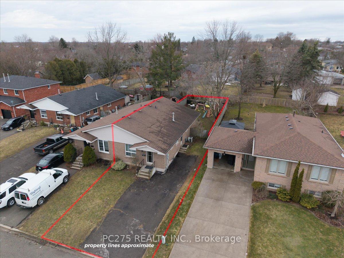 Photo 37 of 33 Northville Drive, Brant, Paris — HOMEH