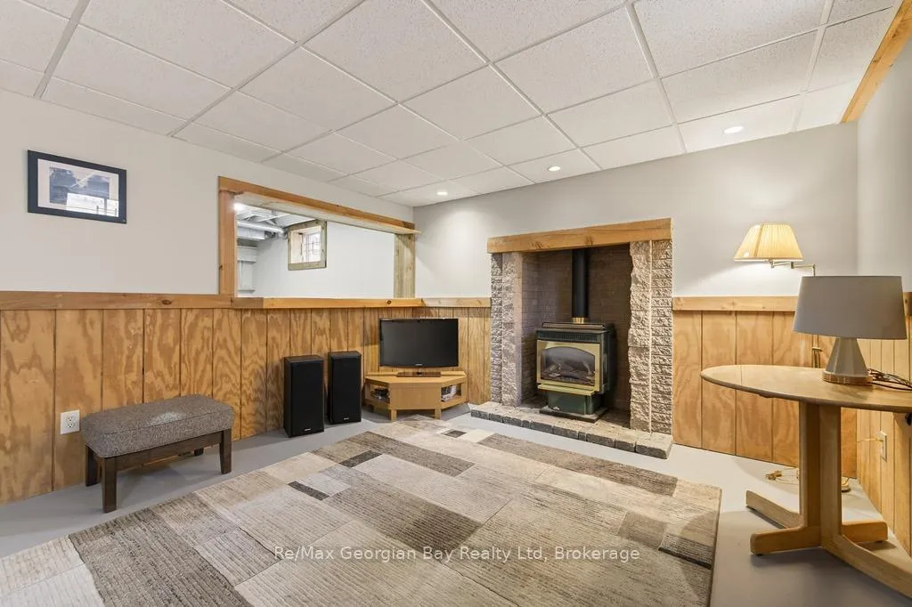 Photo 31 of 197 Mapledawn Drive, Midland — HOMEH