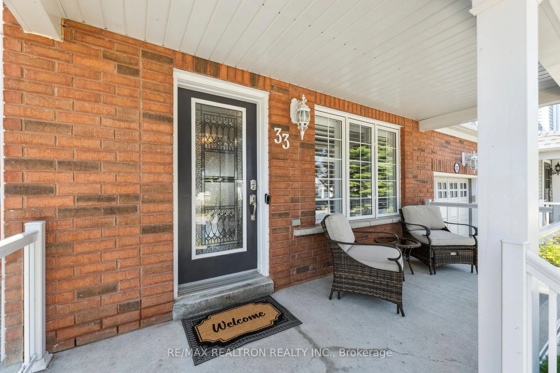 Photo 4 of 33 Lilley Avenue, Ajax, South East — HOMEH