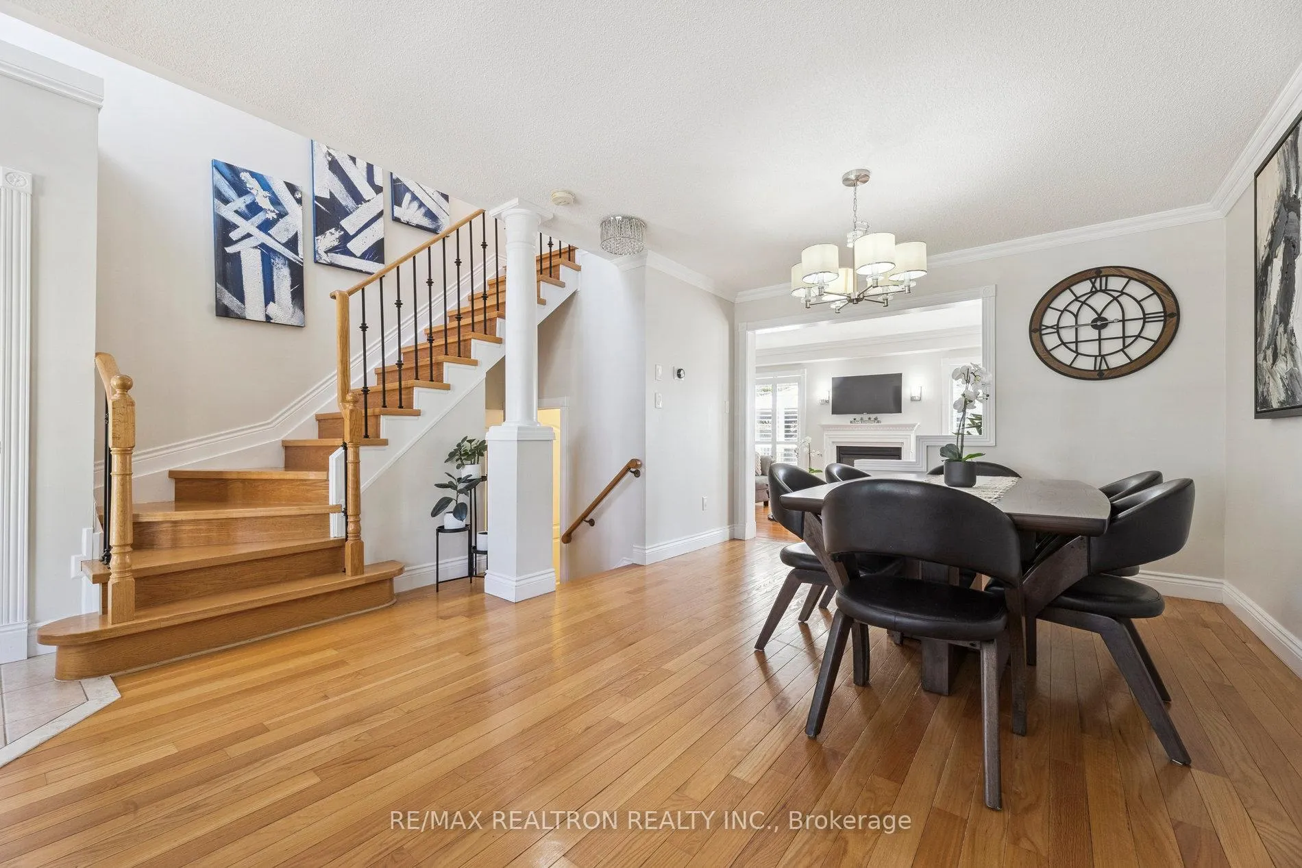 Photo 5 of 33 Lilley Avenue, Ajax, South East — HOMEH