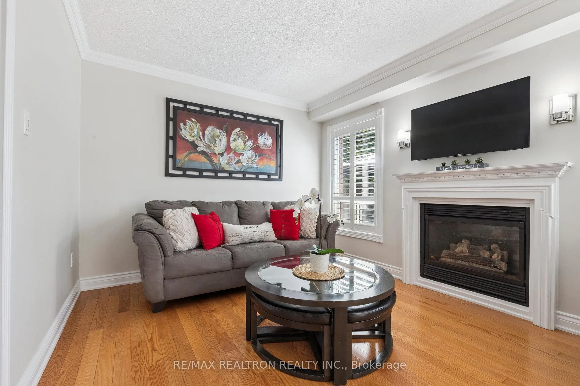 Photo 9 of 33 Lilley Avenue, Ajax, South East — HOMEH