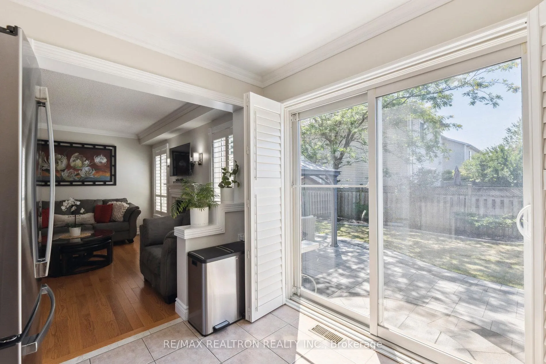 Photo 16 of 33 Lilley Avenue, Ajax, South East — HOMEH
