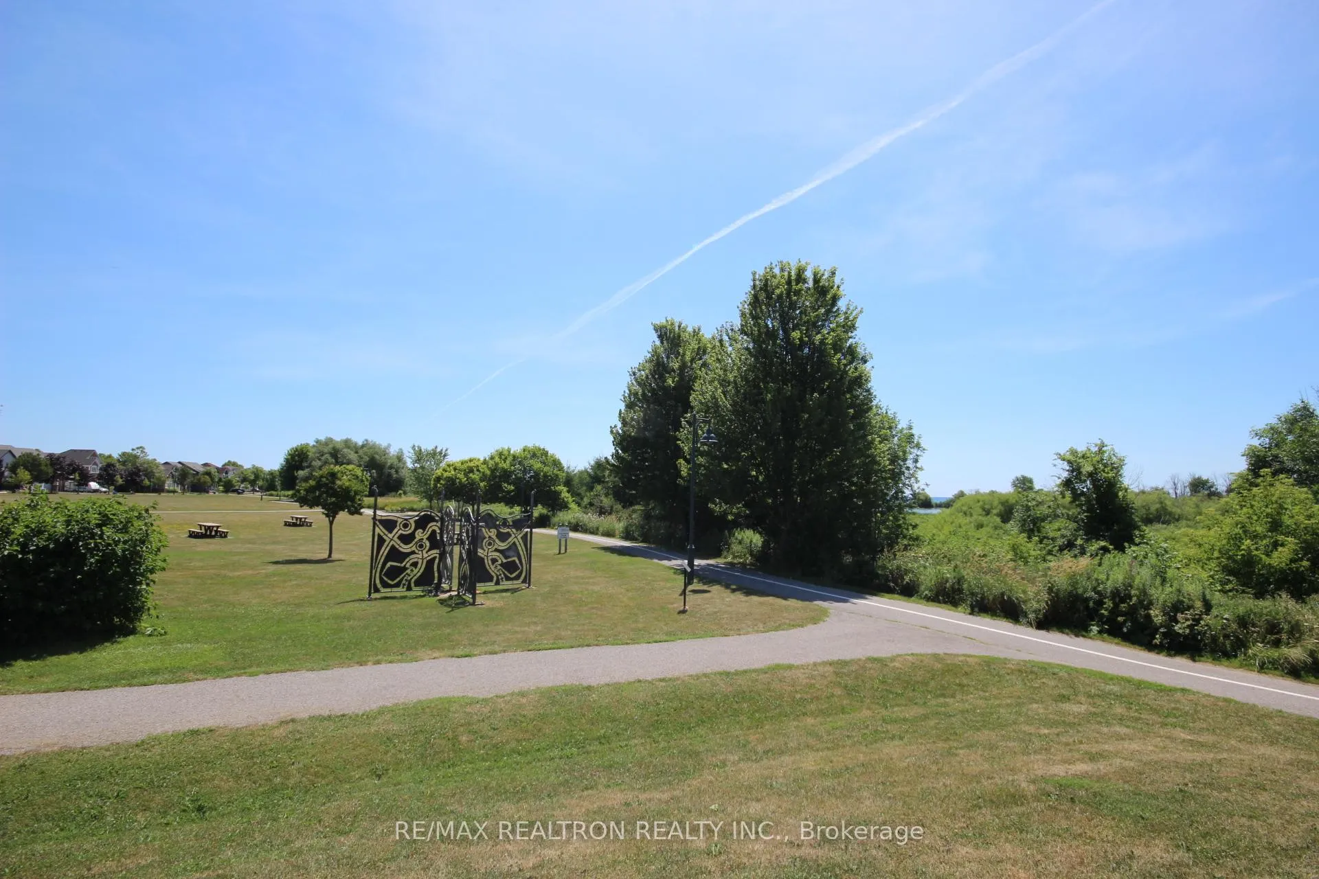 Photo 45 of 33 Lilley Avenue, Ajax, South East — HOMEH