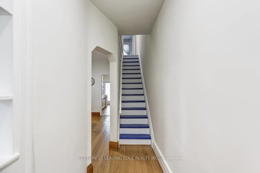 Photo 3 of 210 Withrow Avenue, Toronto, North Riverdale — HOMEH