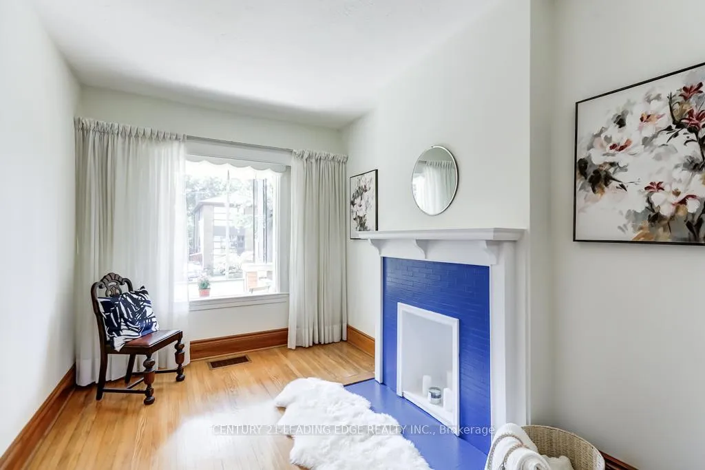 Photo 4 of 210 Withrow Avenue, Toronto, North Riverdale — HOMEH