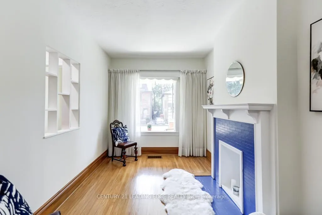 Photo 5 of 210 Withrow Avenue, Toronto, North Riverdale — HOMEH