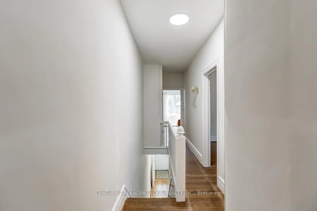 Photo 17 of 210 Withrow Avenue, Toronto, North Riverdale — HOMEH