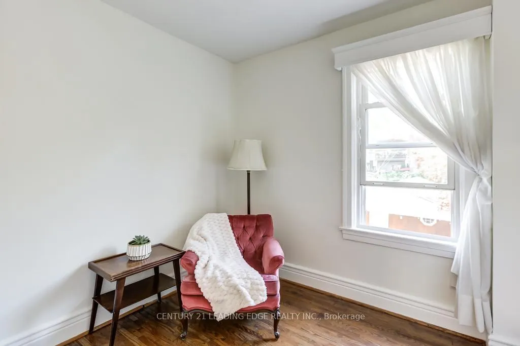 Photo 20 of 210 Withrow Avenue, Toronto, North Riverdale — HOMEH