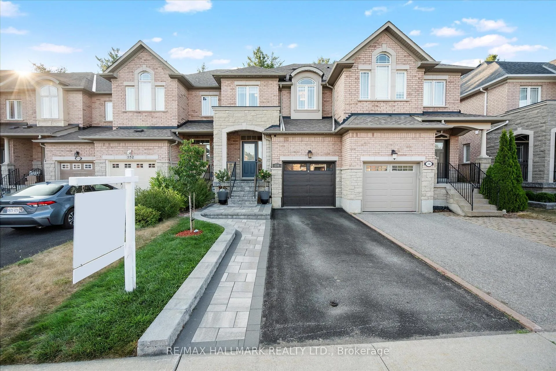 Photo 1 of 354 Strouds Lane, Pickering, Highbush — HOMEH