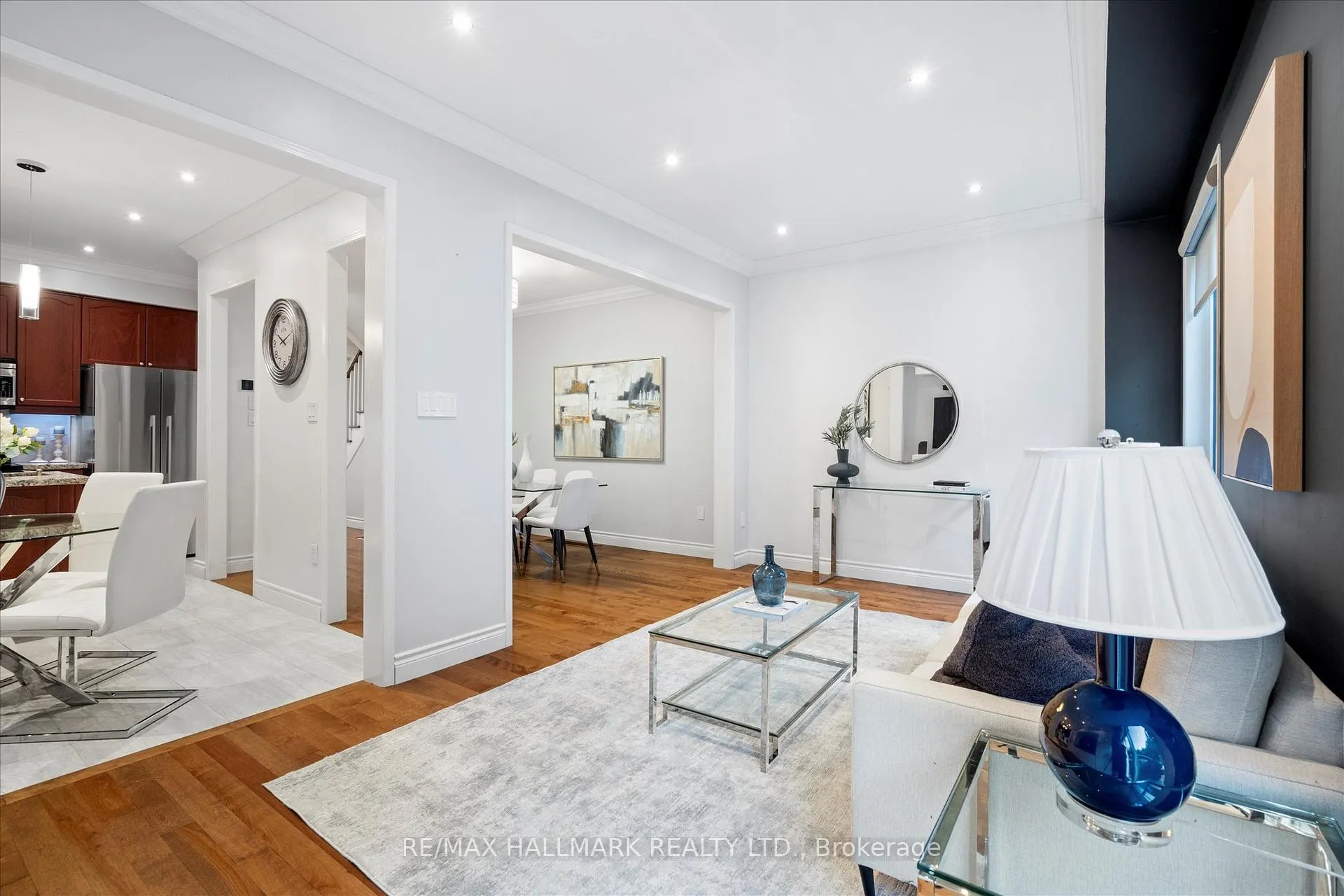 Photo 13 of 354 Strouds Lane, Pickering, Highbush — HOMEH