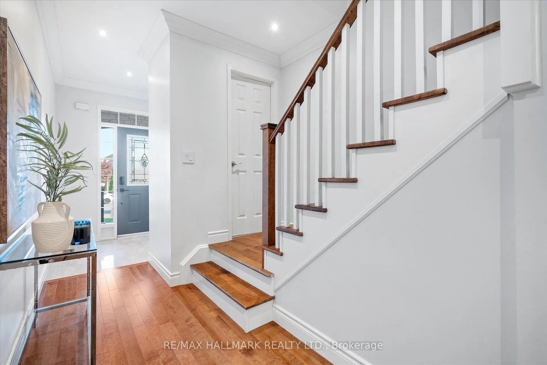 Photo 20 of 354 Strouds Lane, Pickering, Highbush — HOMEH