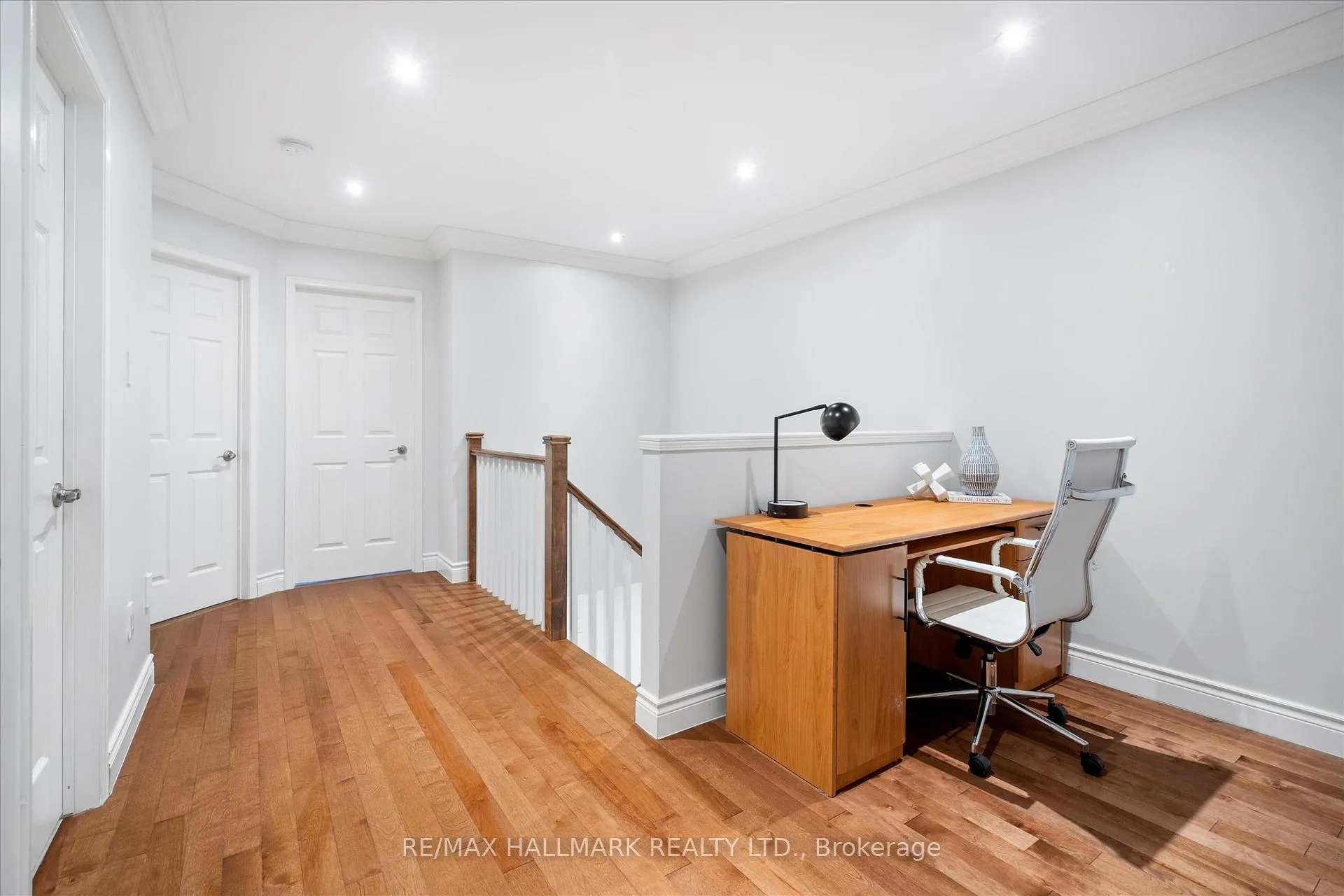 Photo 23 of 354 Strouds Lane, Pickering, Highbush — HOMEH