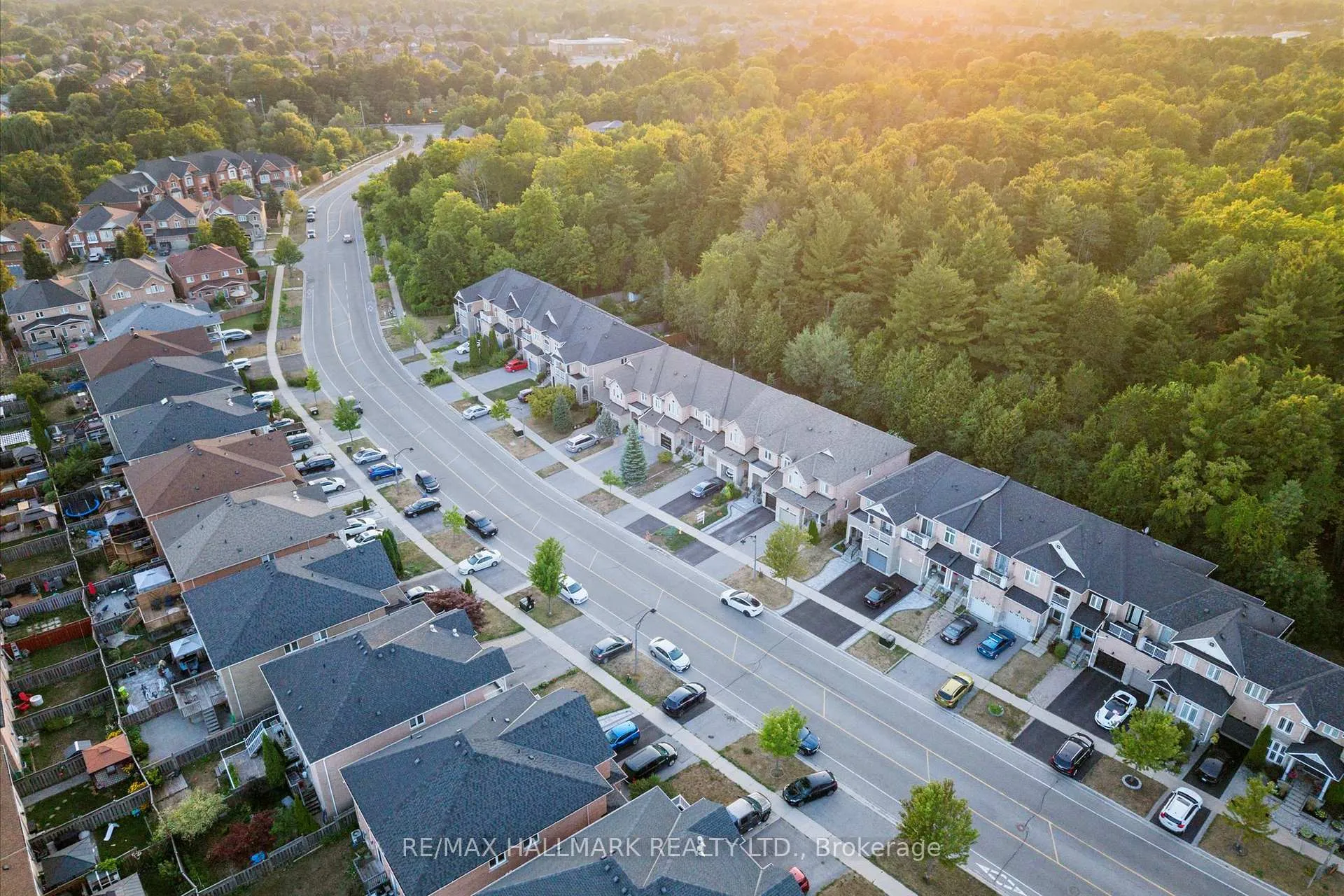 Photo 46 of 354 Strouds Lane, Pickering, Highbush — HOMEH