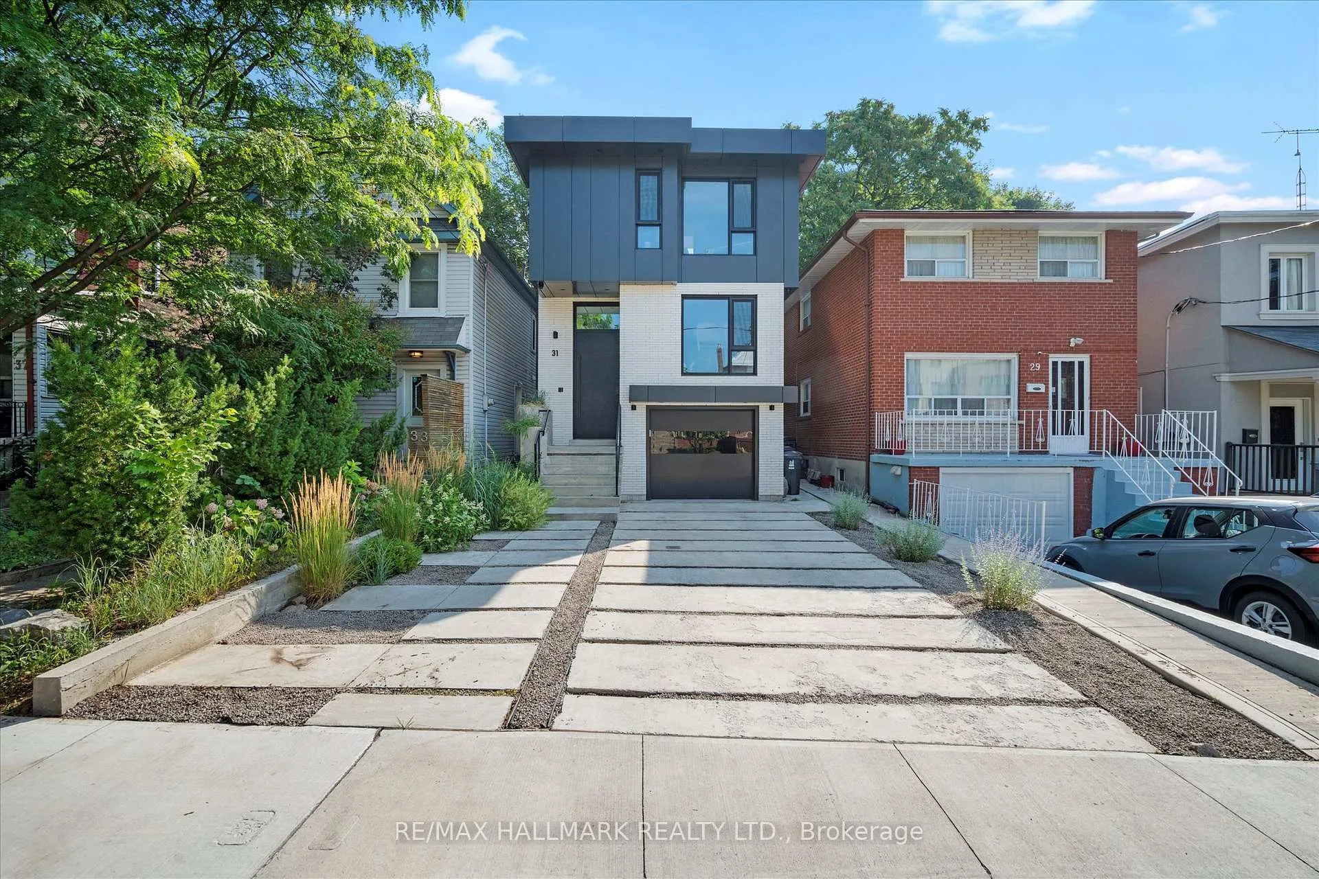 Photo 2 of 31 Redwood Avenue, Toronto, Greenwood-Coxwell — HOMEH