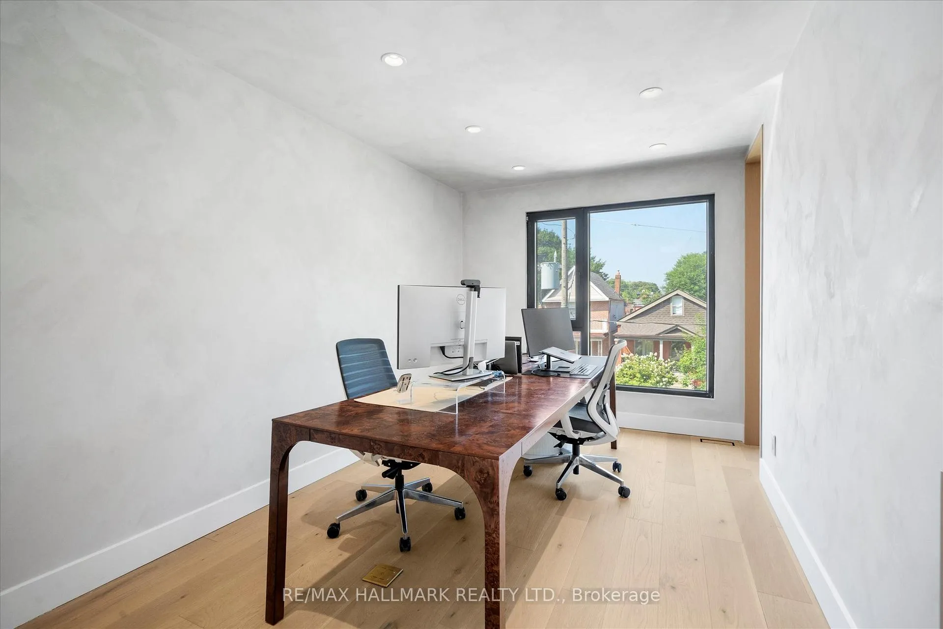 Photo 22 of 31 Redwood Avenue, Toronto, Greenwood-Coxwell — HOMEH