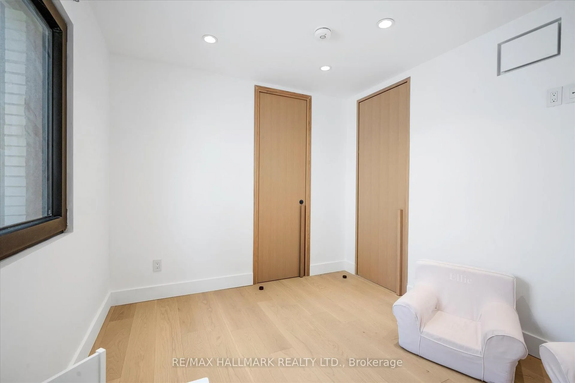 Photo 26 of 31 Redwood Avenue, Toronto, Greenwood-Coxwell — HOMEH