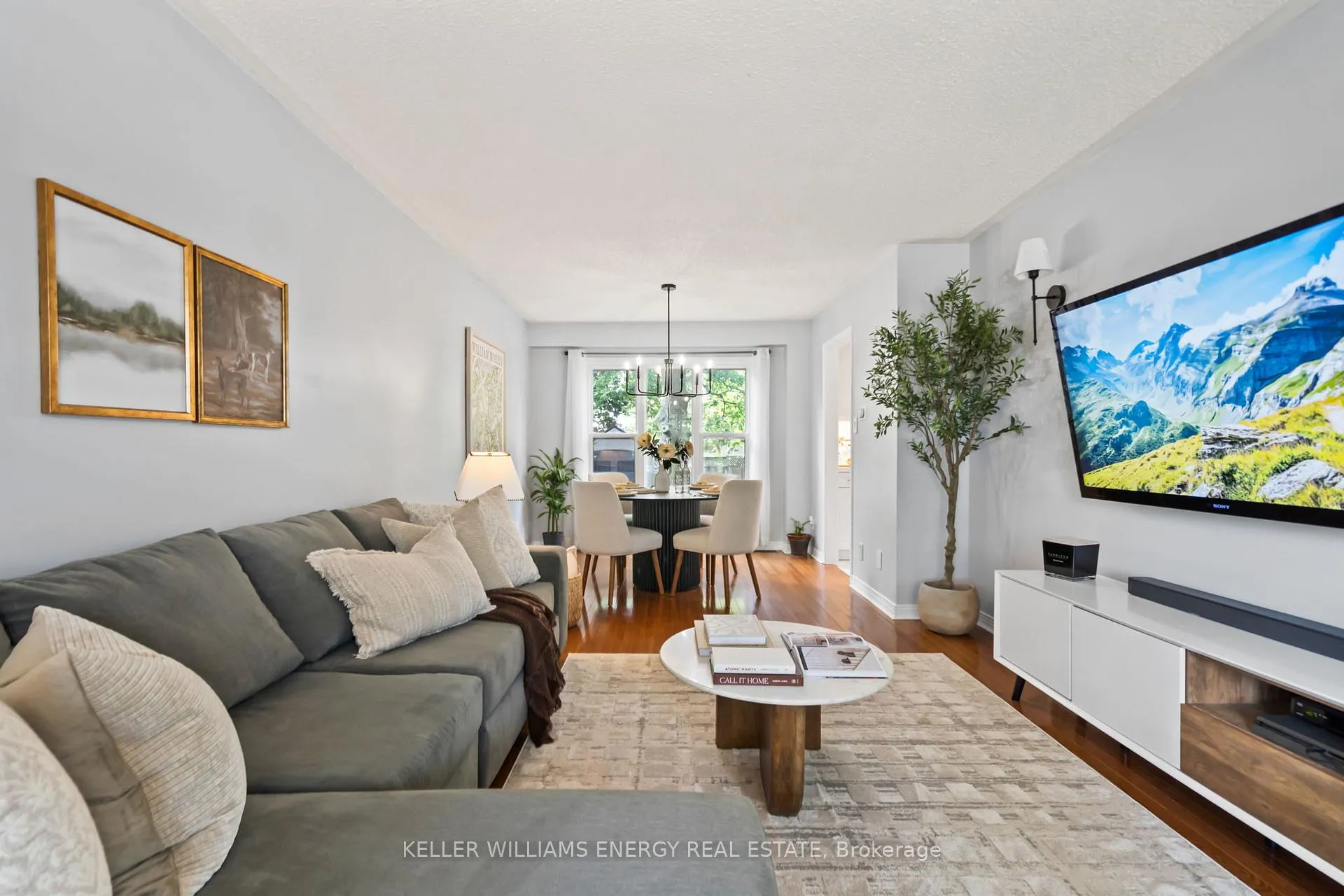 Photo 9 of 71 Kintyre Street, Clarington, Courtice — HOMEH