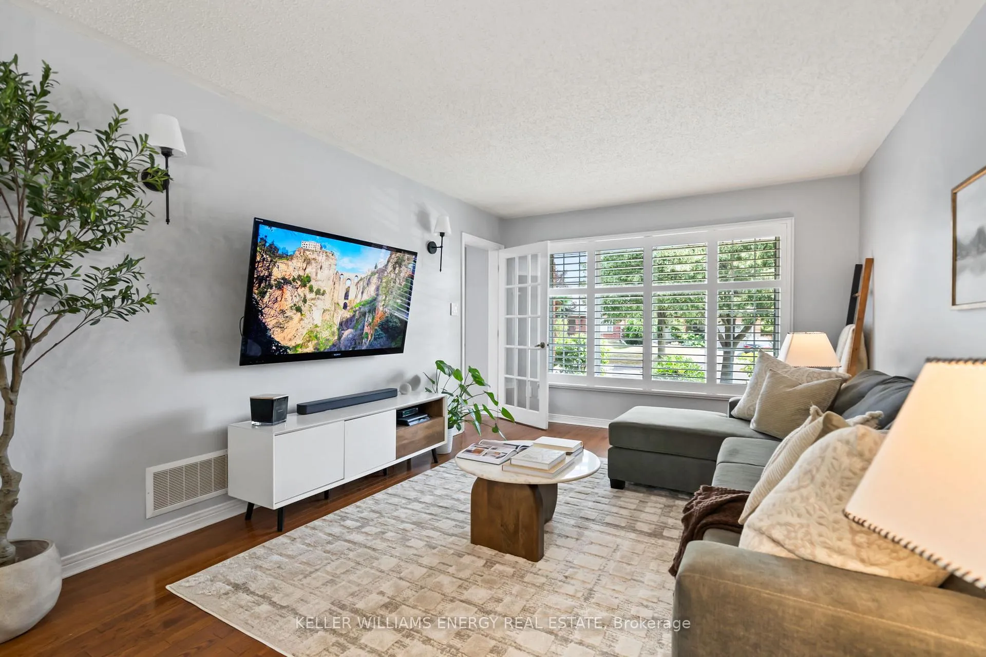 Photo 12 of 71 Kintyre Street, Clarington, Courtice — HOMEH