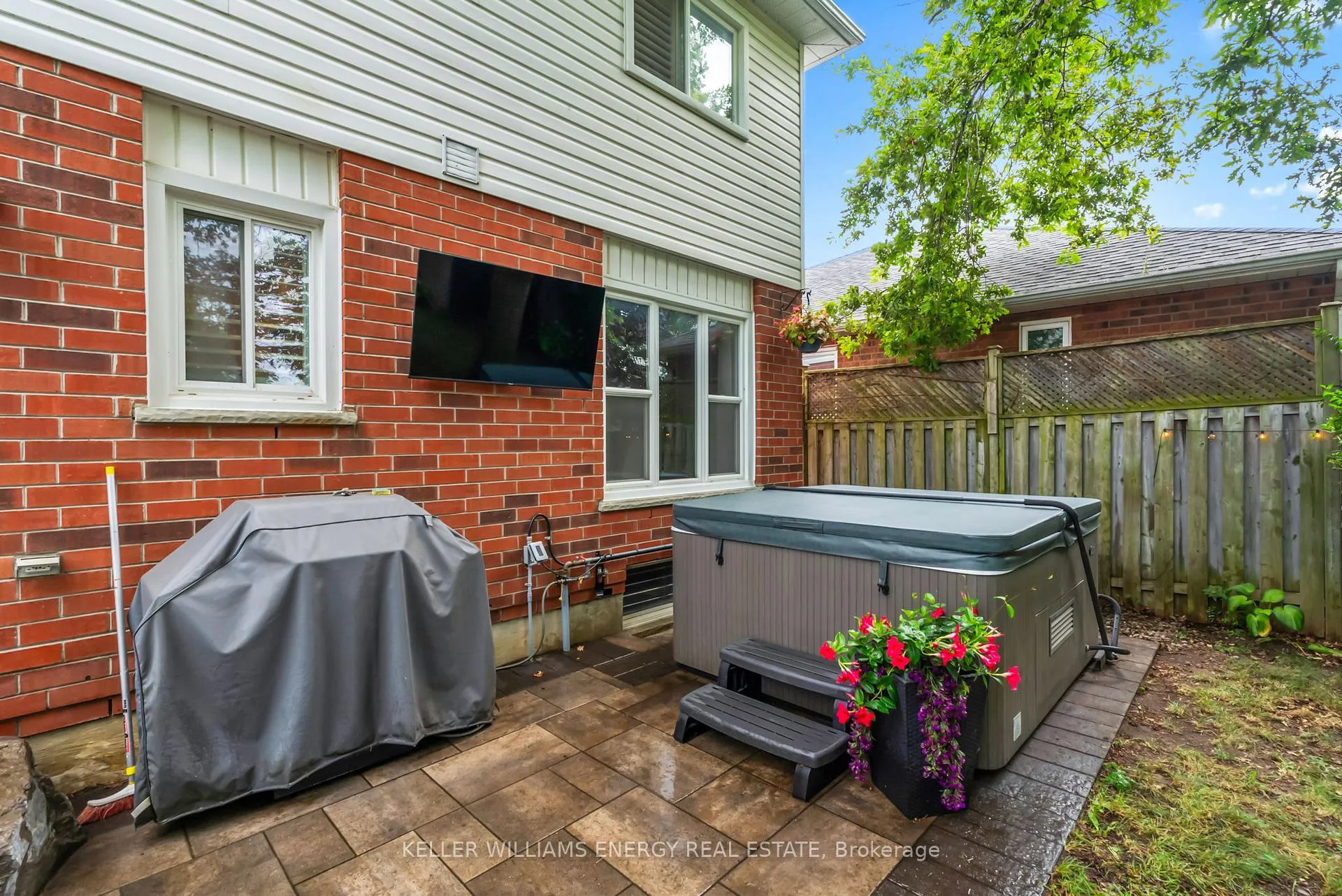 Photo 46 of 71 Kintyre Street, Clarington, Courtice — HOMEH