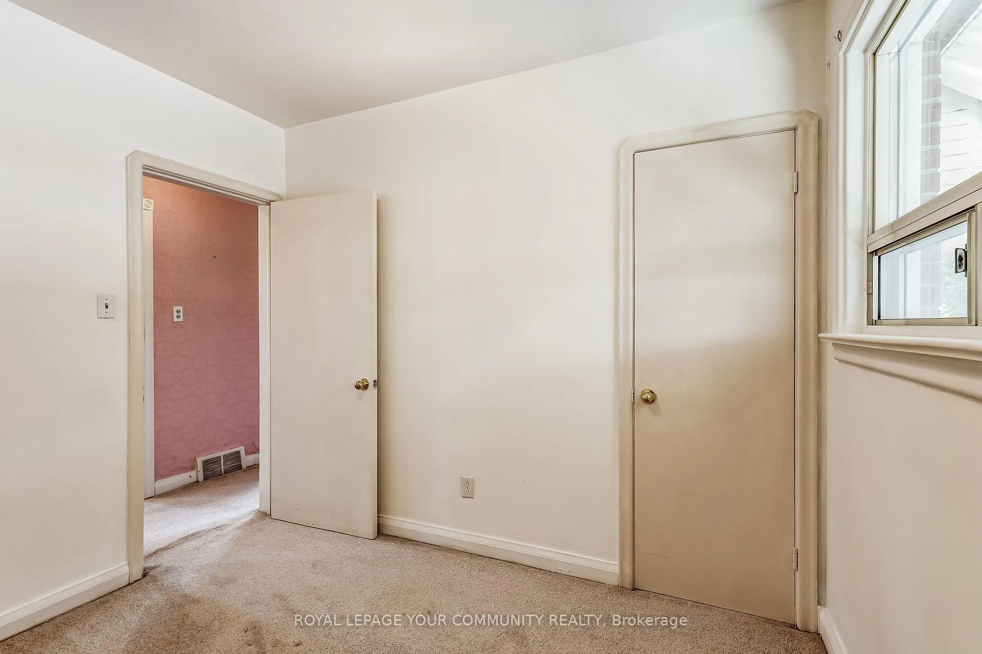Photo 12 of 1285 Pharmacy Avenue, Scarborough, Wexford-Maryvale — HOMEH