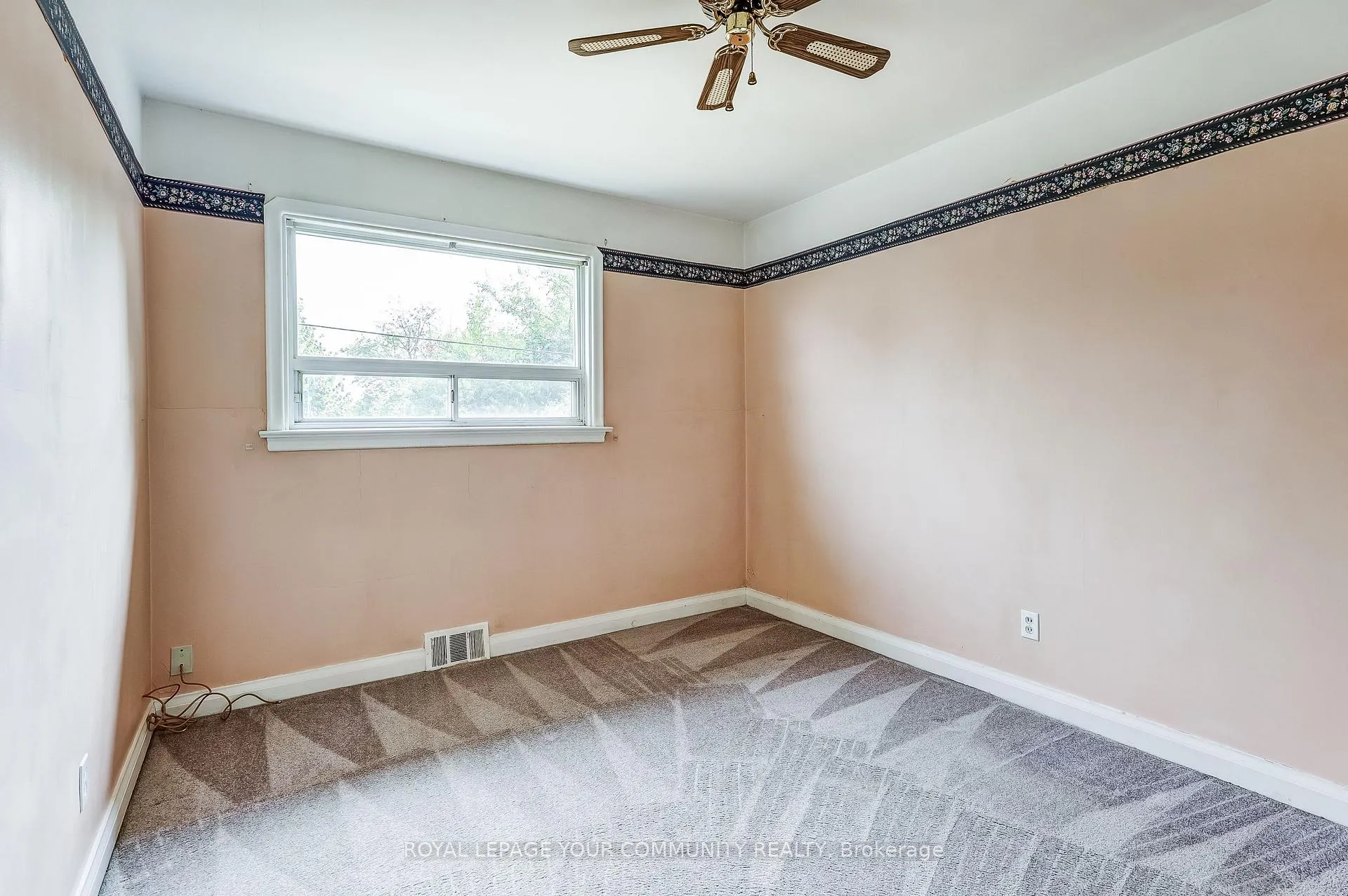 Photo 14 of 1285 Pharmacy Avenue, Scarborough, Wexford-Maryvale — HOMEH