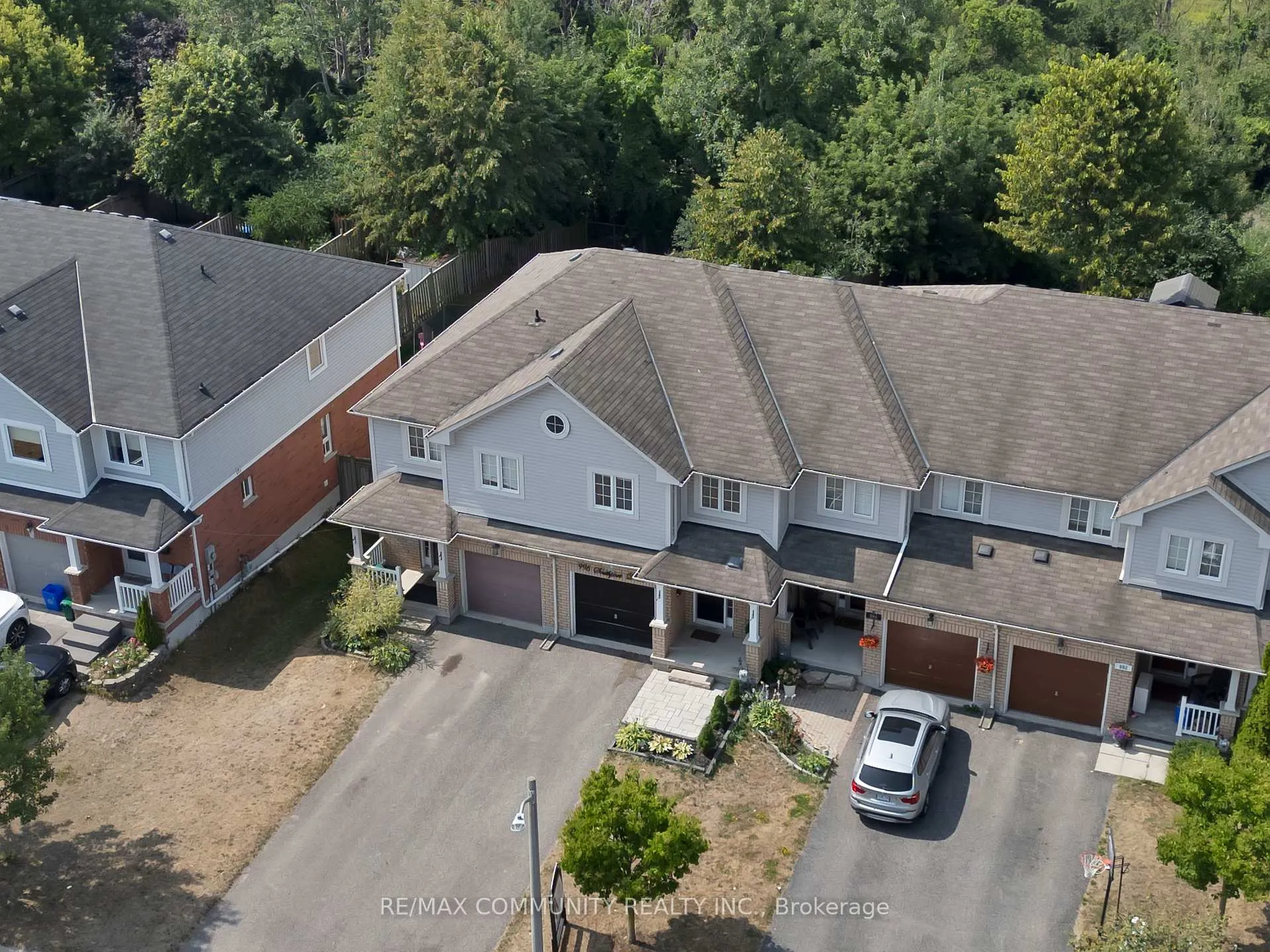 Photo 27 of 996 Southport Drive W, Oshawa, Donevan — HOMEH