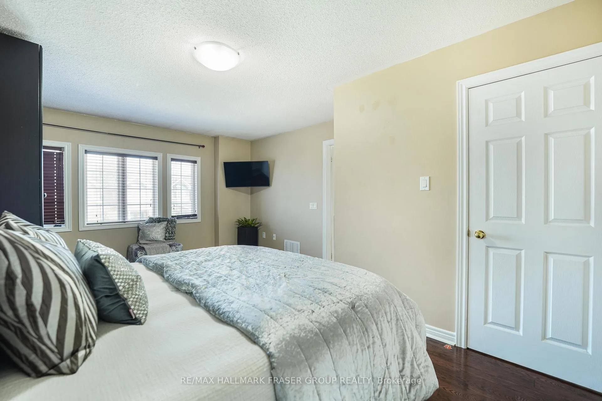 Photo 20 of 69 Jonesridge Drive, Ajax, Northwest Ajax — HOMEH
