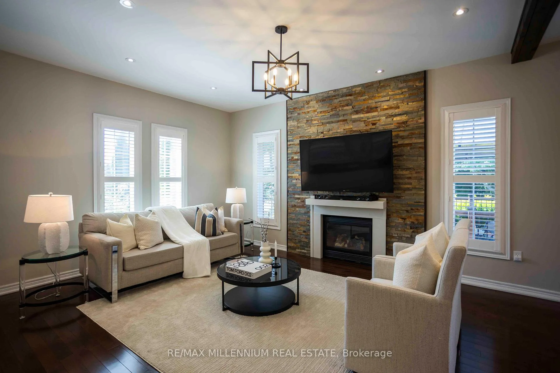Photo 6 of 730 Longworth Avenue, Clarington, Bowmanville — HOMEH