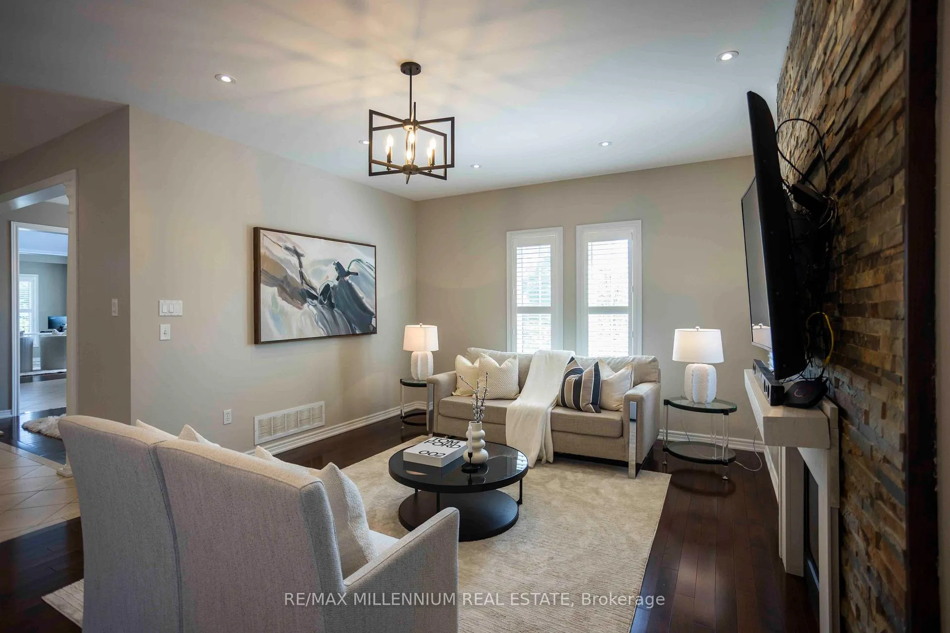 Photo 7 of 730 Longworth Avenue, Clarington, Bowmanville — HOMEH