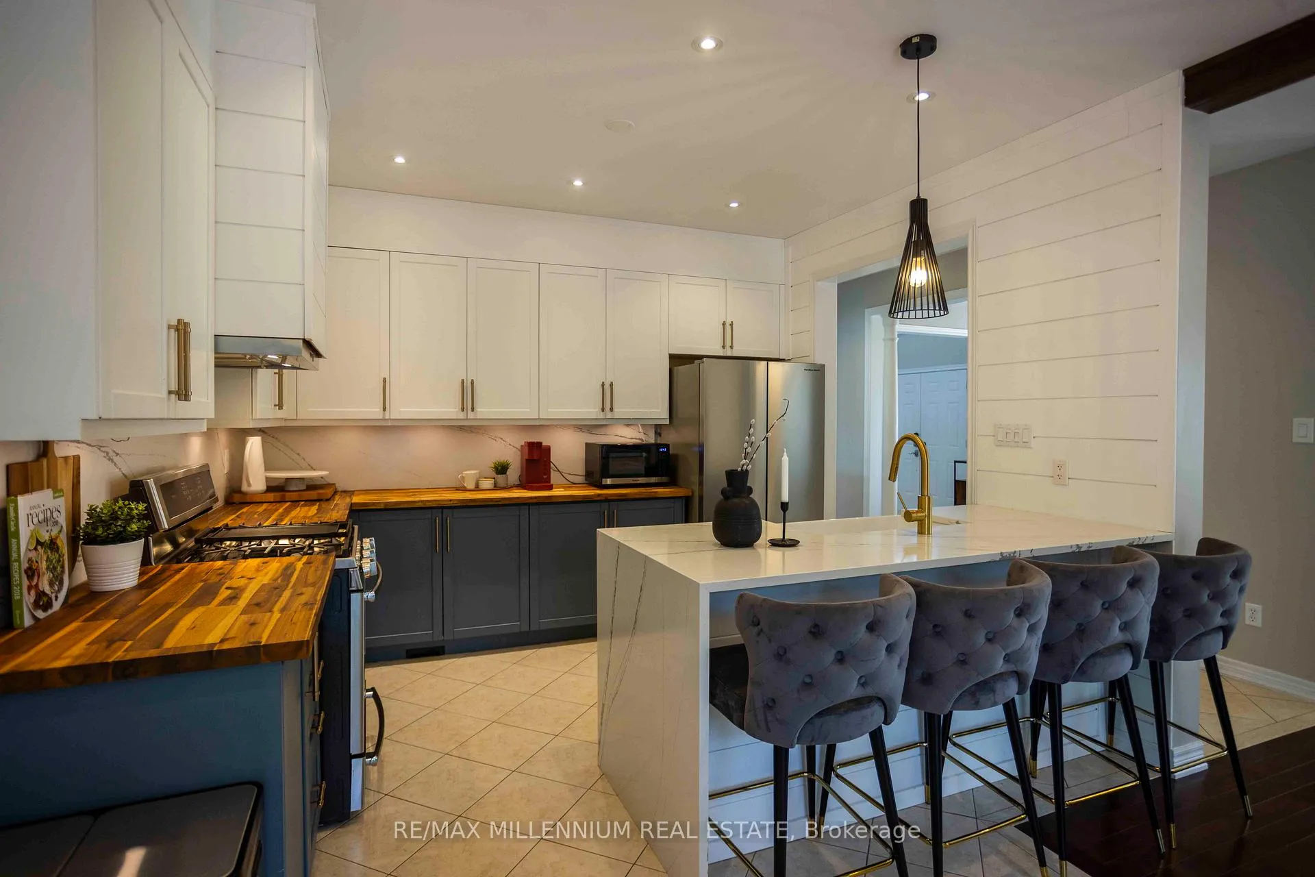Photo 13 of 730 Longworth Avenue, Clarington, Bowmanville — HOMEH