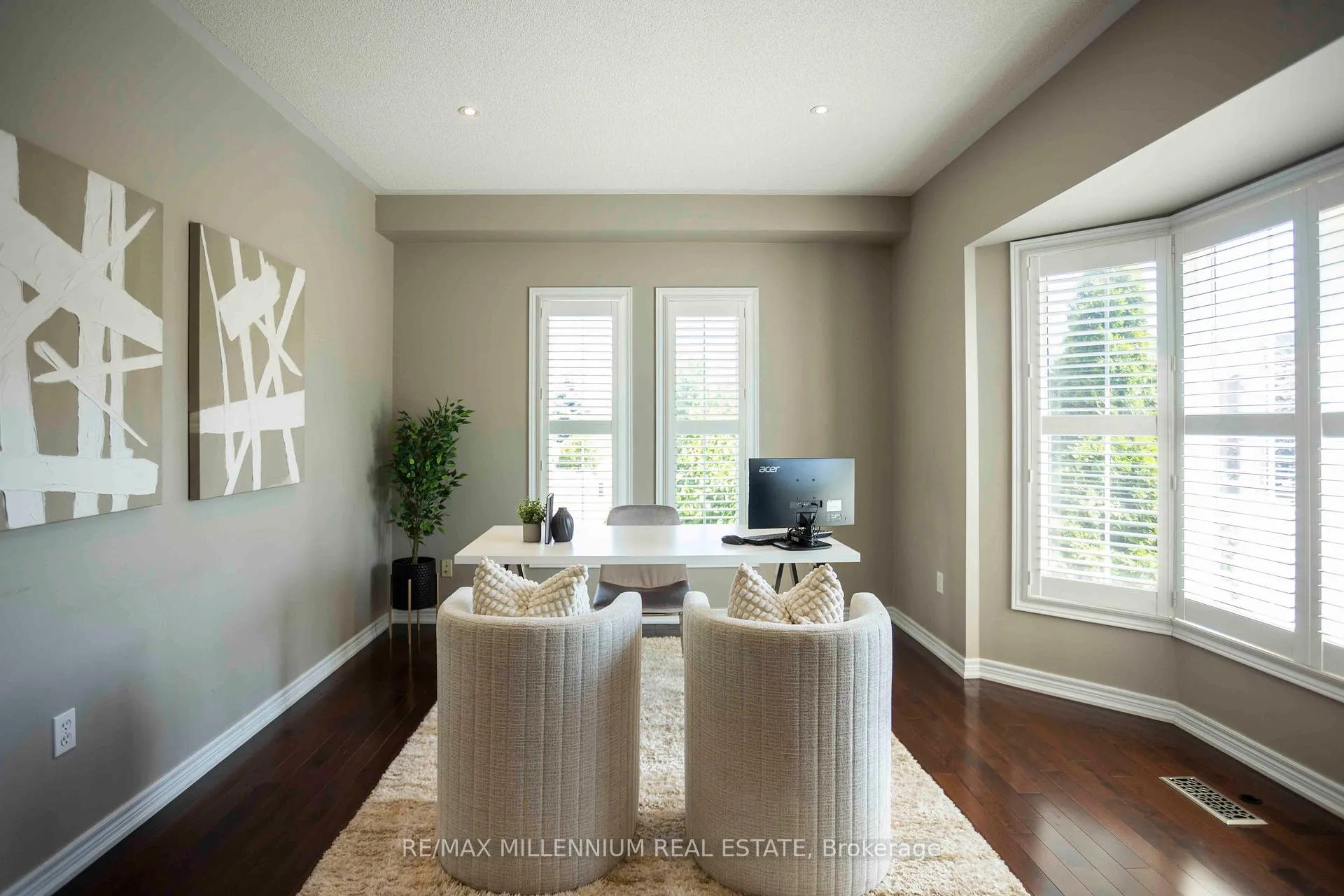 Photo 16 of 730 Longworth Avenue, Clarington, Bowmanville — HOMEH