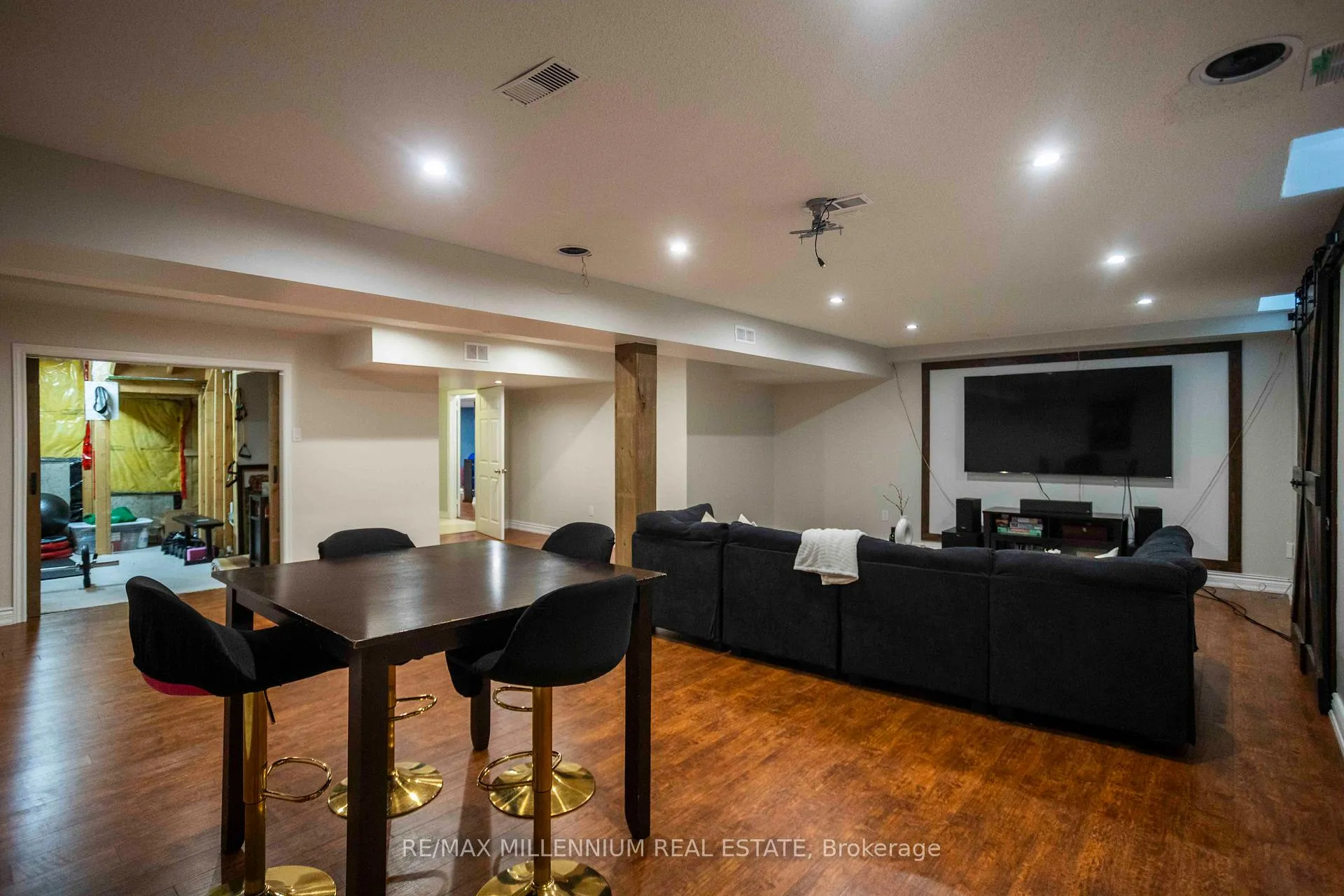 Photo 40 of 730 Longworth Avenue, Clarington, Bowmanville — HOMEH