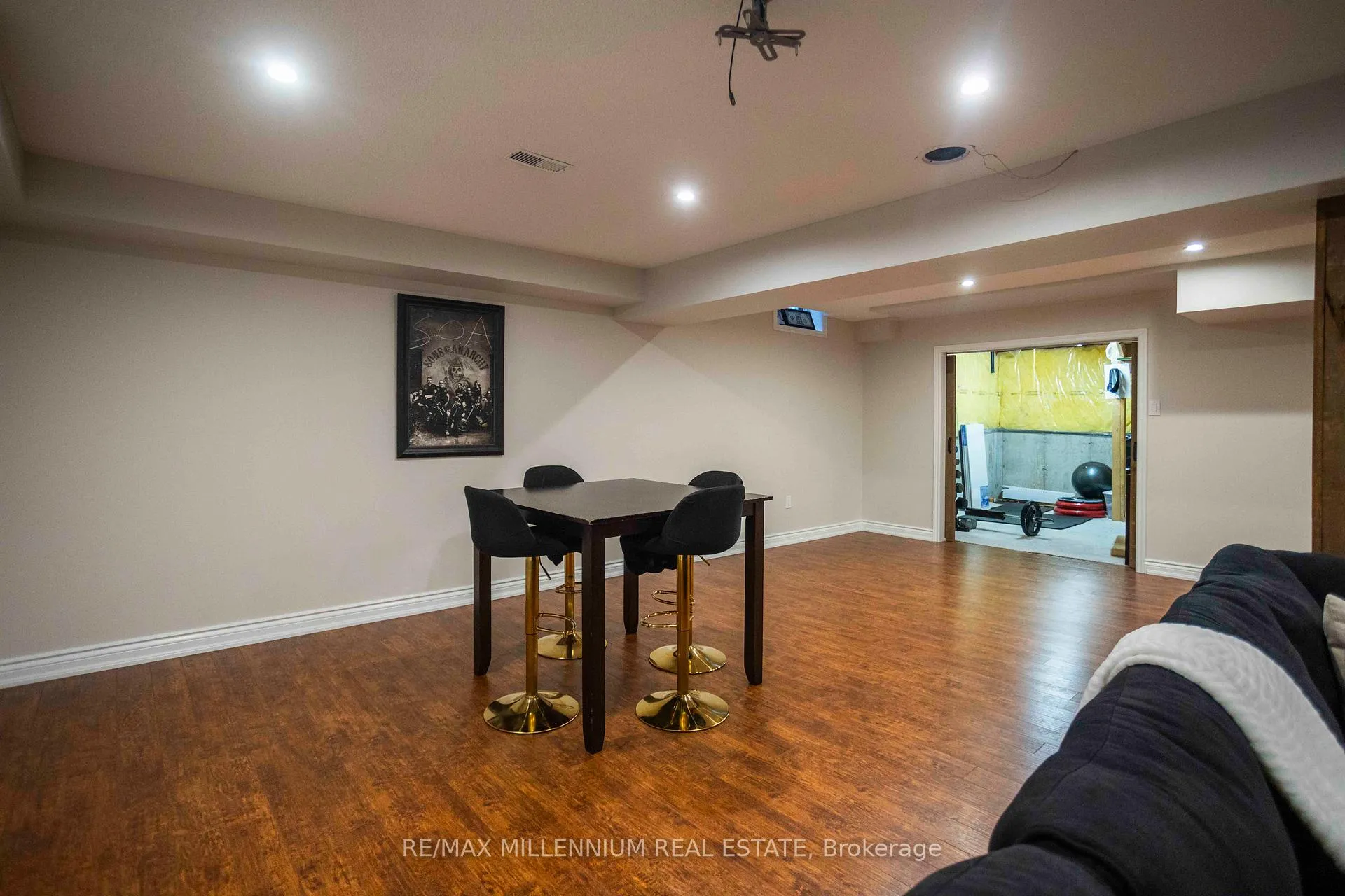 Photo 42 of 730 Longworth Avenue, Clarington, Bowmanville — HOMEH