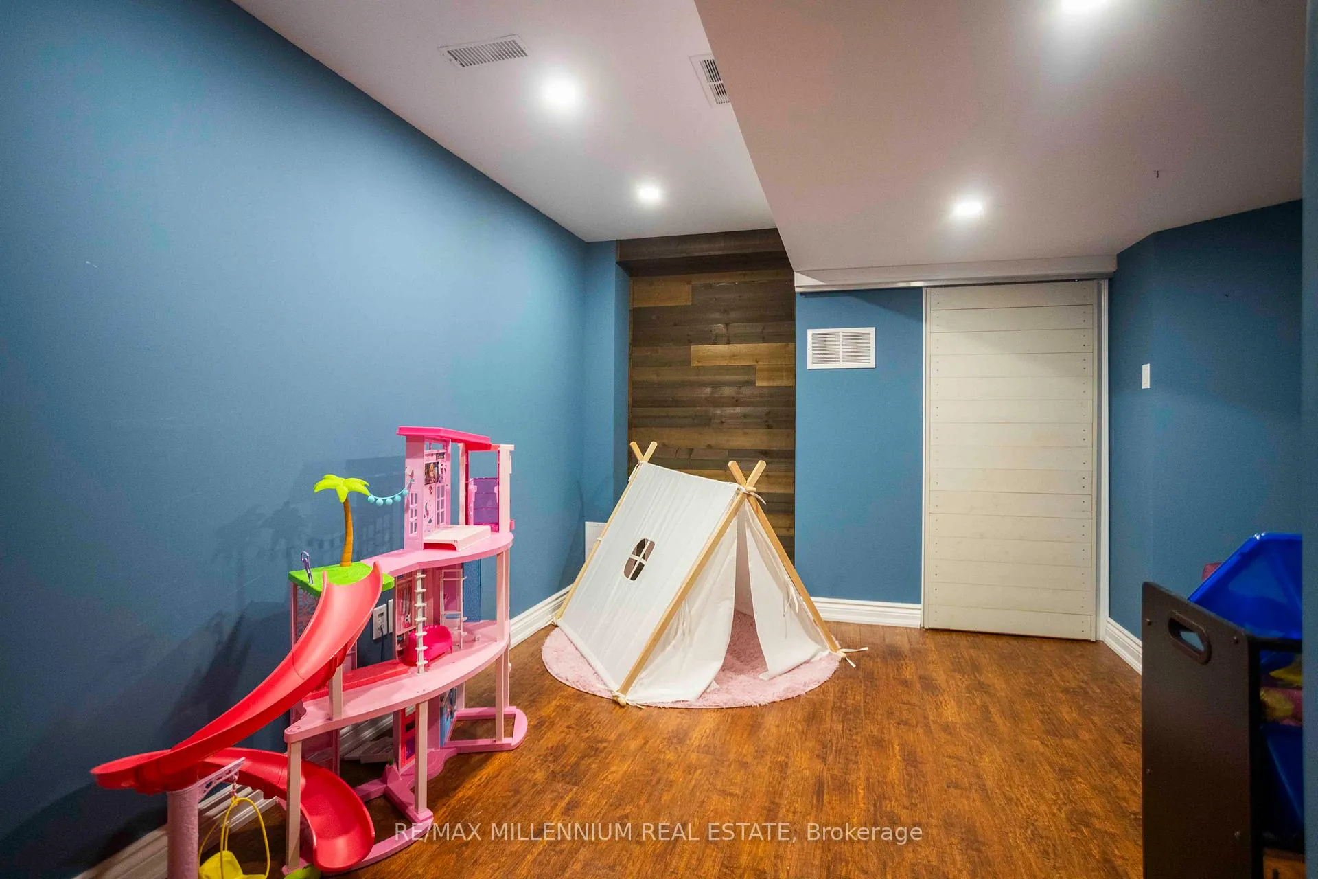 Photo 44 of 730 Longworth Avenue, Clarington, Bowmanville — HOMEH